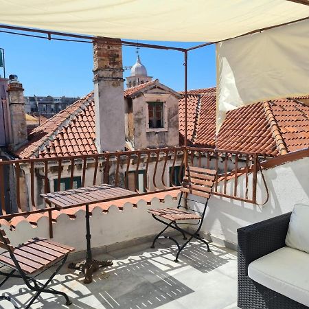 Studio Apartman Lidija Шибеник Экстерьер фото