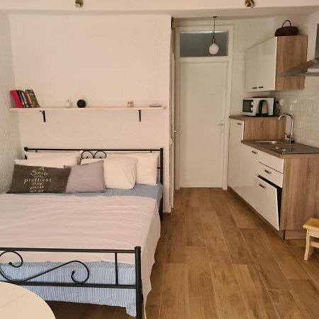 Studio Apartman Lidija Шибеник Экстерьер фото